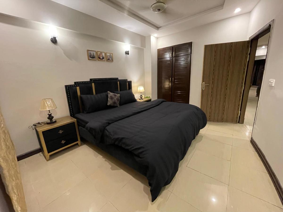 Freddy'S Luxury Family Apartments Ισλαμαμπάντ Εξωτερικό φωτογραφία