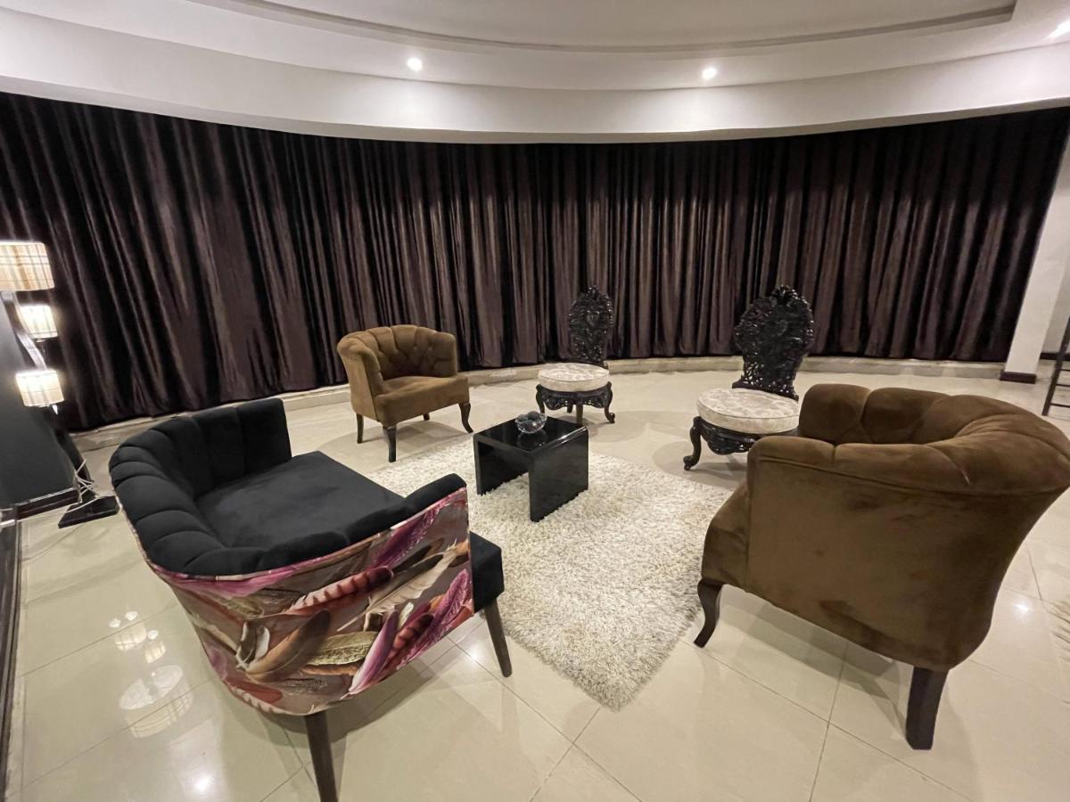 Freddy'S Luxury Family Apartments Ισλαμαμπάντ Εξωτερικό φωτογραφία