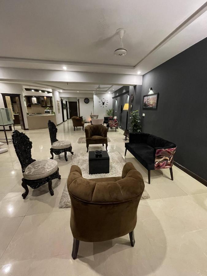 Freddy'S Luxury Family Apartments Ισλαμαμπάντ Εξωτερικό φωτογραφία