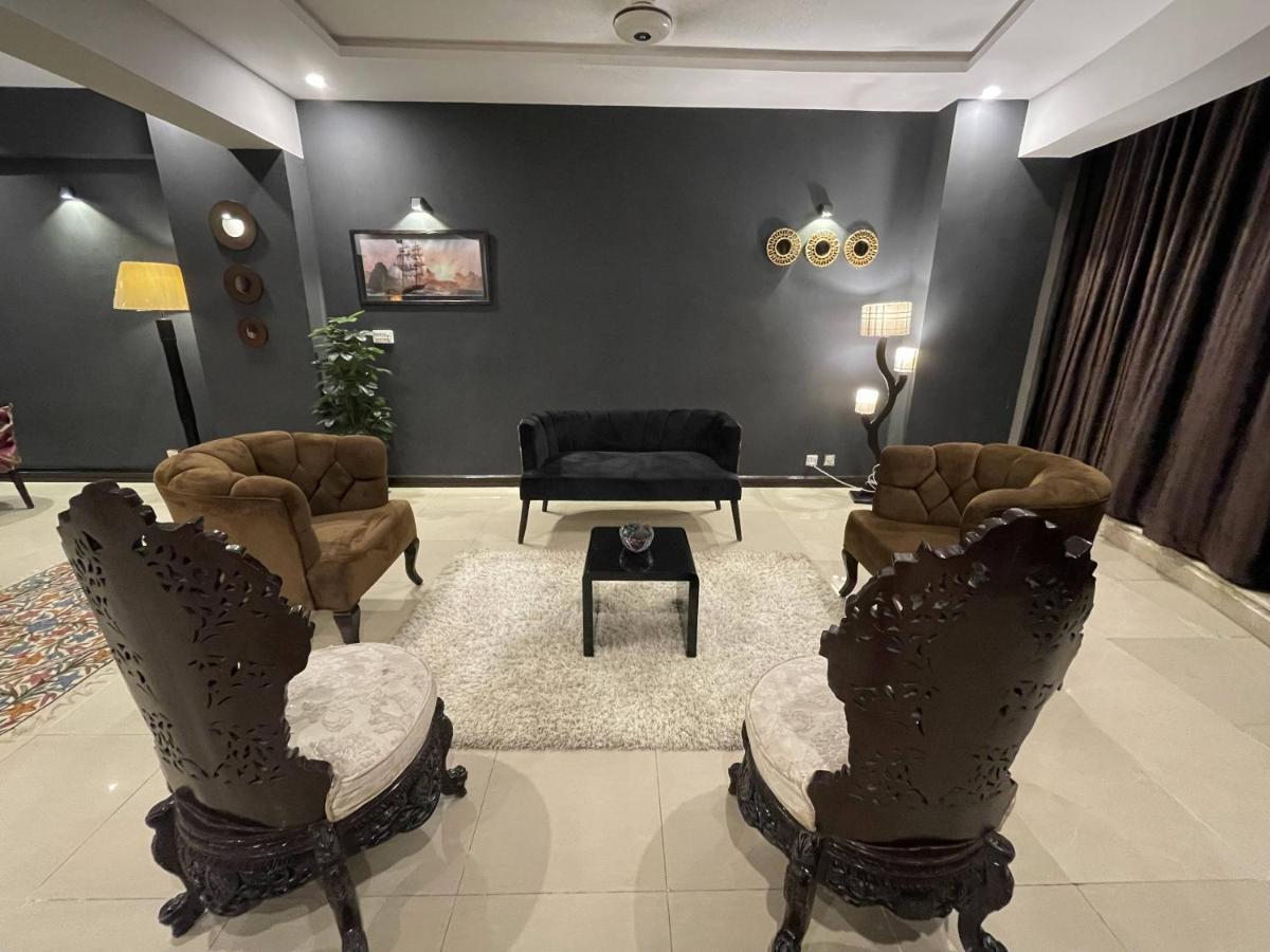 Freddy'S Luxury Family Apartments Ισλαμαμπάντ Εξωτερικό φωτογραφία
